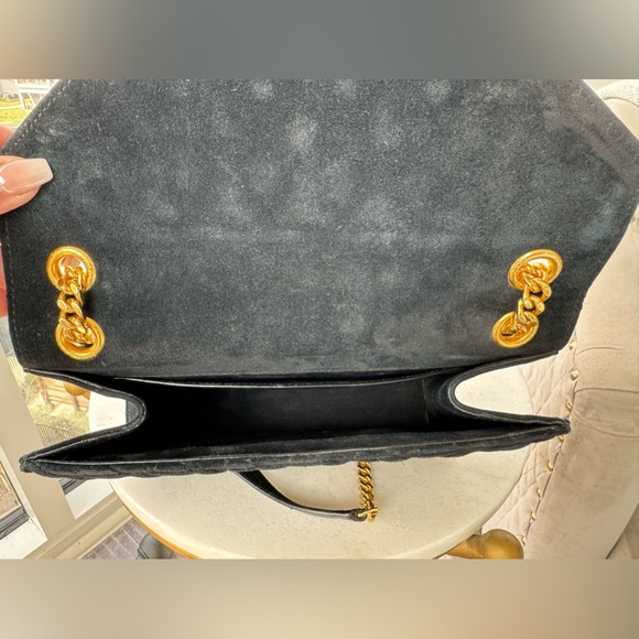 SAINT LAURENT Envelope Medium in Suede w/original receipt and auth card. - Picture 9 of 14